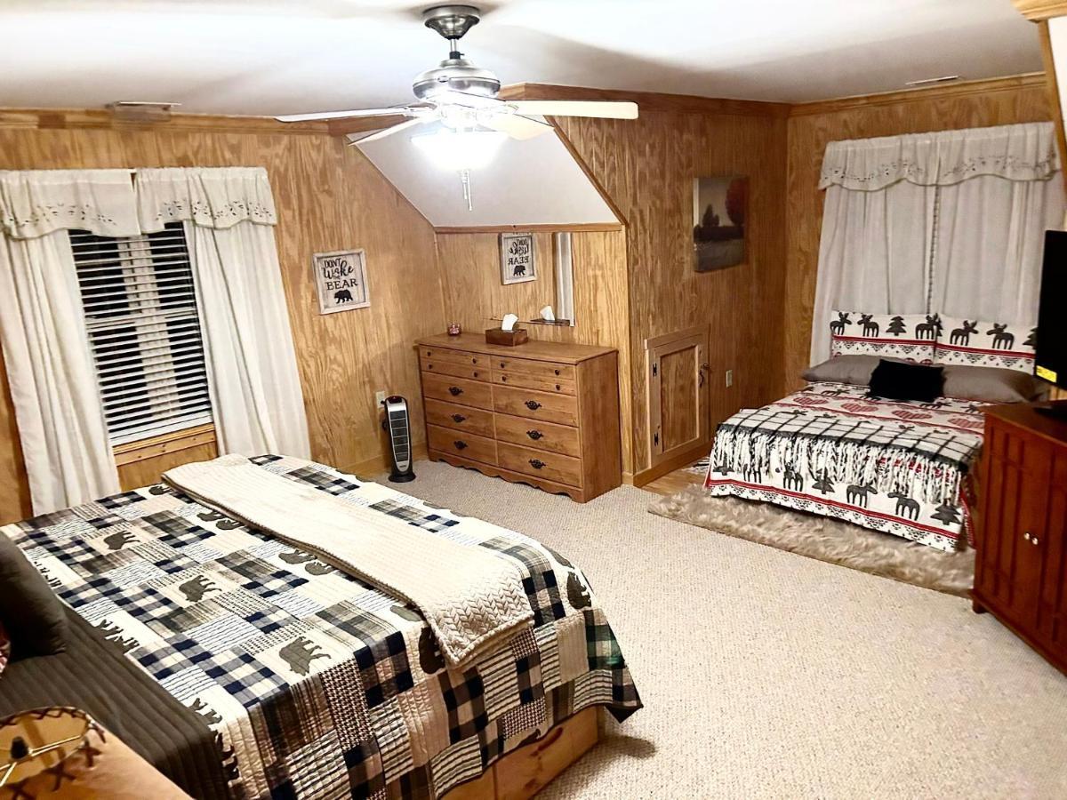 One Of A Kind Rustic Log Cabin Near Bryce Resort - Large Game Room - Fire Pit - Large Deck - Bbq Basye Esterno foto