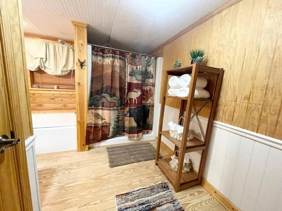 One Of A Kind Rustic Log Cabin Near Bryce Resort - Large Game Room - Fire Pit - Large Deck - Bbq Basye Esterno foto