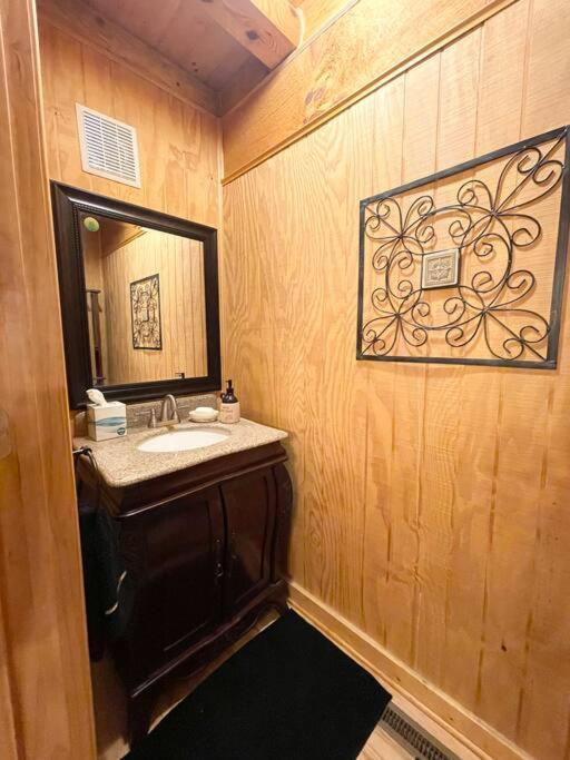 One Of A Kind Rustic Log Cabin Near Bryce Resort - Large Game Room - Fire Pit - Large Deck - Bbq Basye Esterno foto